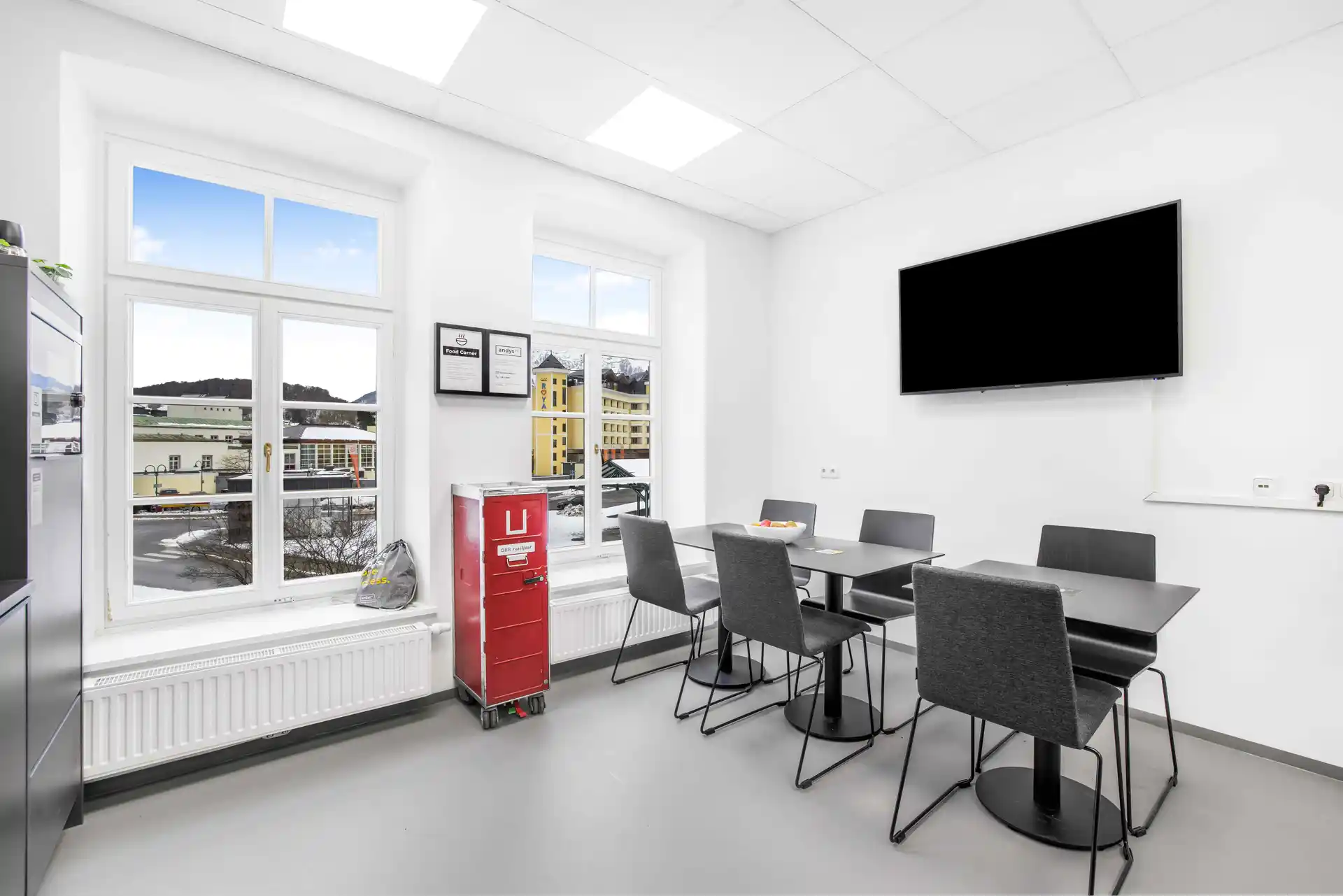 Bahnhofstrasse 8 image 2