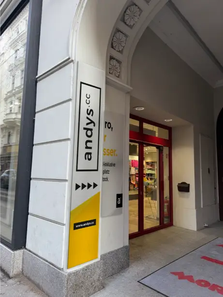 Coworking im 1. Bezirk, Wollzeile 11 image 3