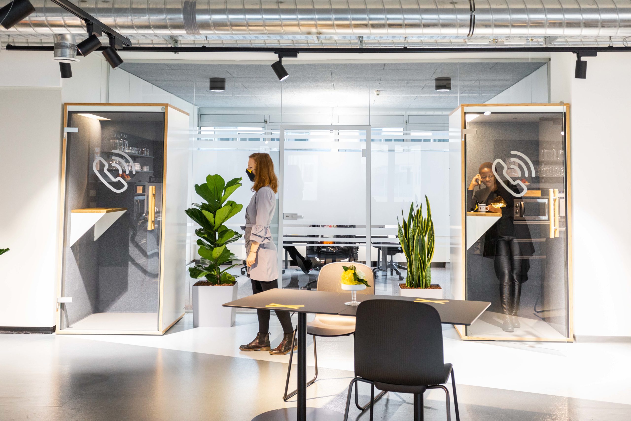 Andys.cc professionell arbeite mit Phone-Booths und Meeting-Rooms